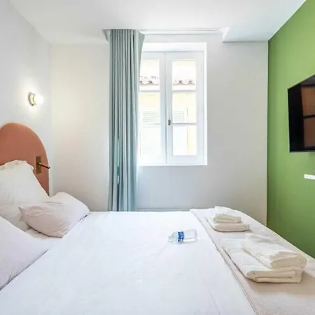 Beautiful 2bdr Flat - Hyper Centre St Tropez